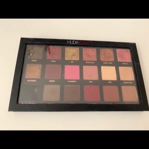 Huda Beauty original palette
